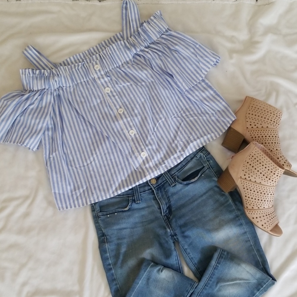 H&M Off Shoulder Blouse Size Small